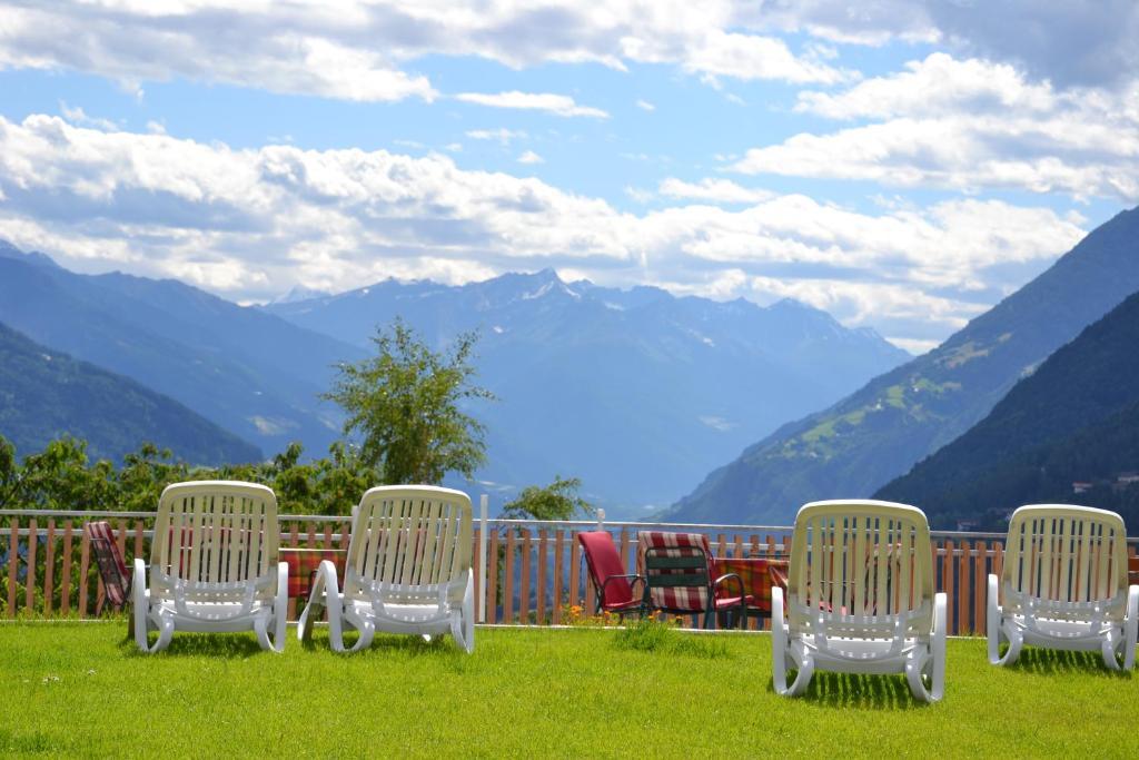 Guest house Pension Apartments Klotznerhof Schenna